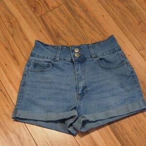 Women's Cuffed Shorts